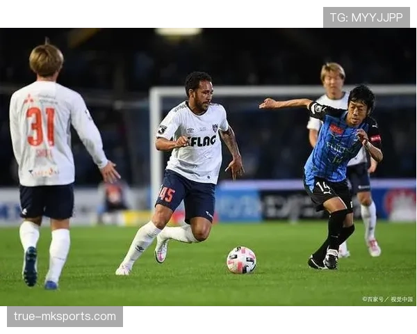 斯佩齐亚定位球成制胜关键,状态回升搅动积分榜争夺战