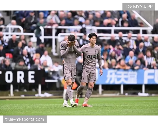 本坦库尔续约热刺,未来数年将继续为球队效力,状态备受期待 本坦库尔续约热刺,未来数年将继续为球队效力,状态备受期待