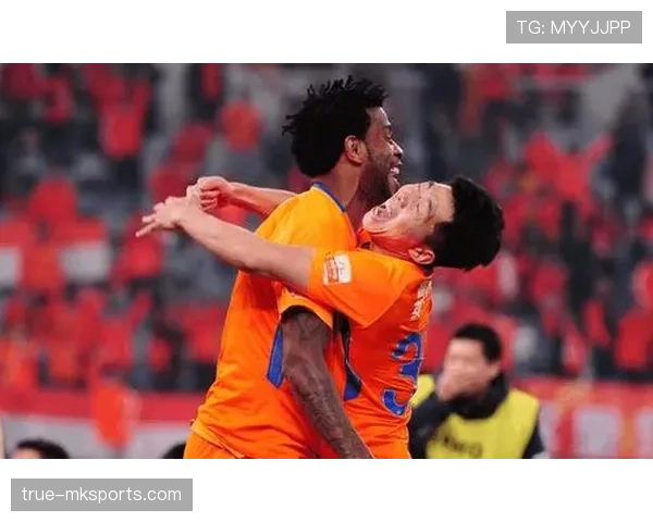 斯通斯与巴斯托尼:出球型中卫发展路径对比 斯通斯与巴斯托尼:出球型中卫发展路径对比